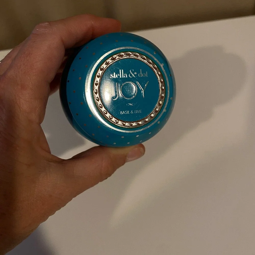 Stella & Dot Joy Basil & Lime Scented Candle Teal Blue Tin 2.7oz Soy‎ Wax Blend